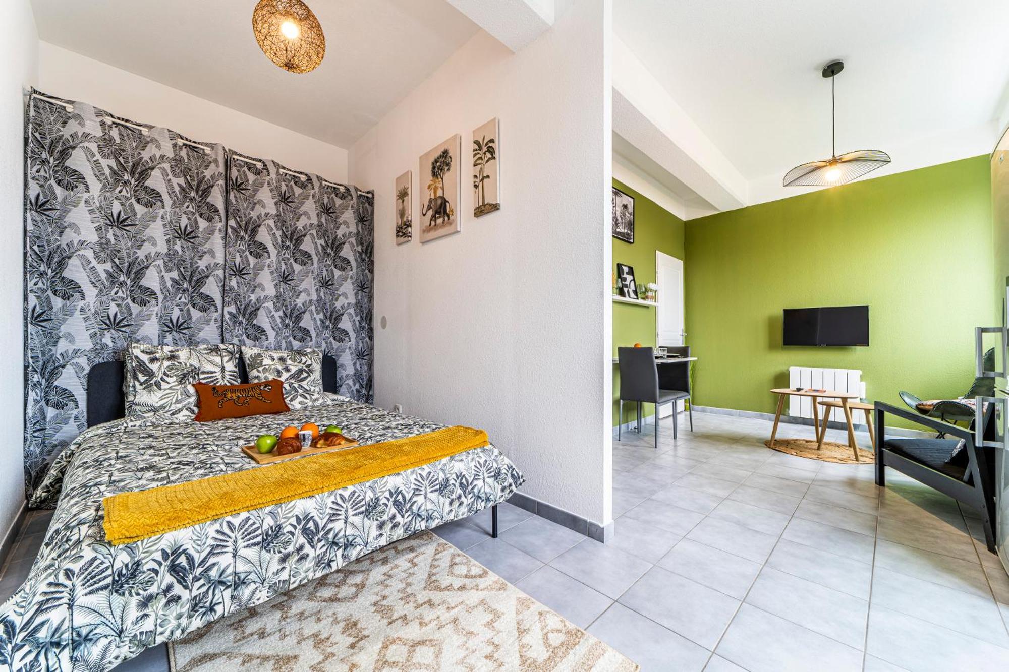 Stay Cosy Lille I Tourcoing - Appartement - Hypercentre - Parking Securise - Wifi - Netflix - Cuisine Экстерьер фото